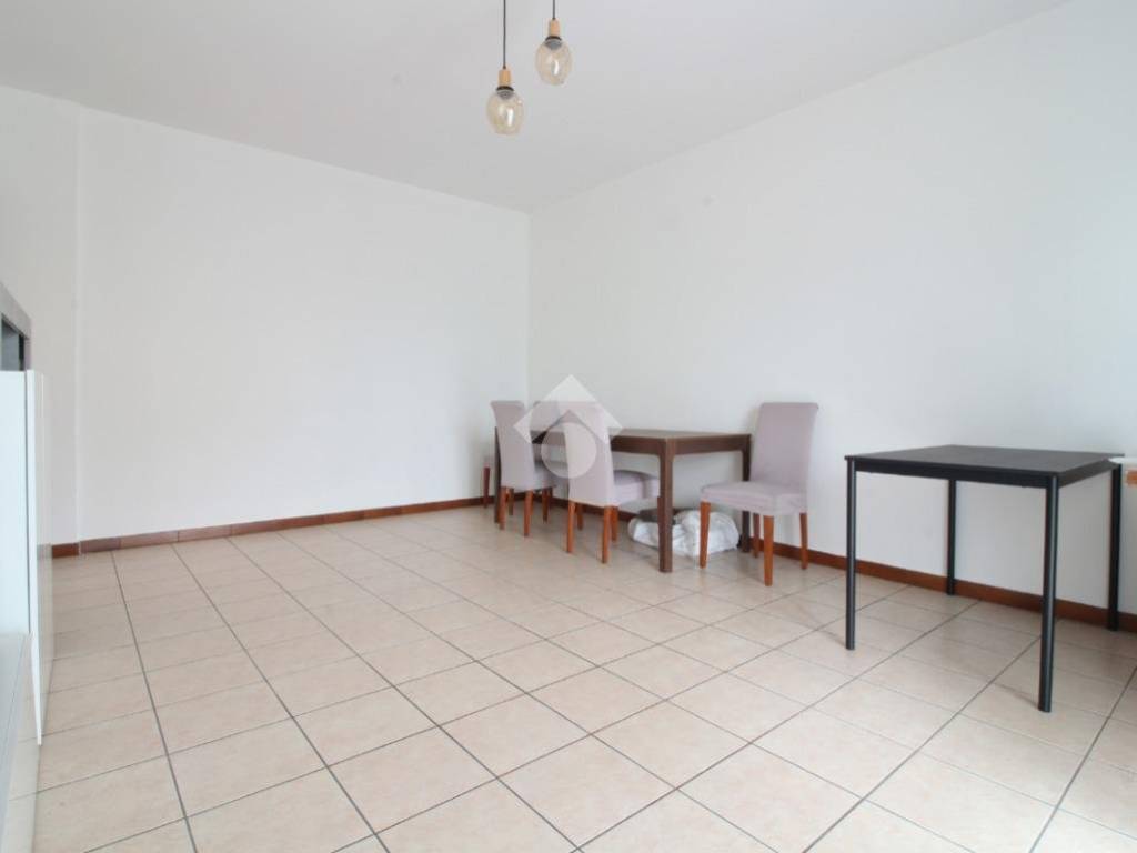 Appartamento a Pavia in Via giuseppe marchesi, 35 - Foto 3