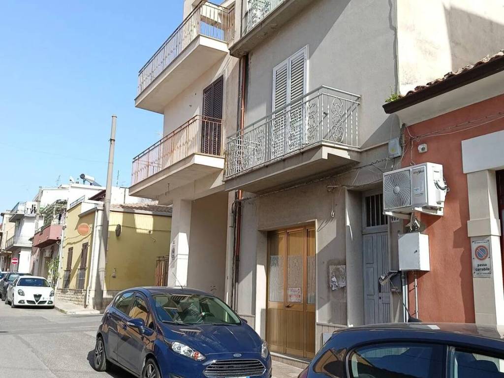 Villa a Comiso in Via Attilio Regolo No Number - Foto 2