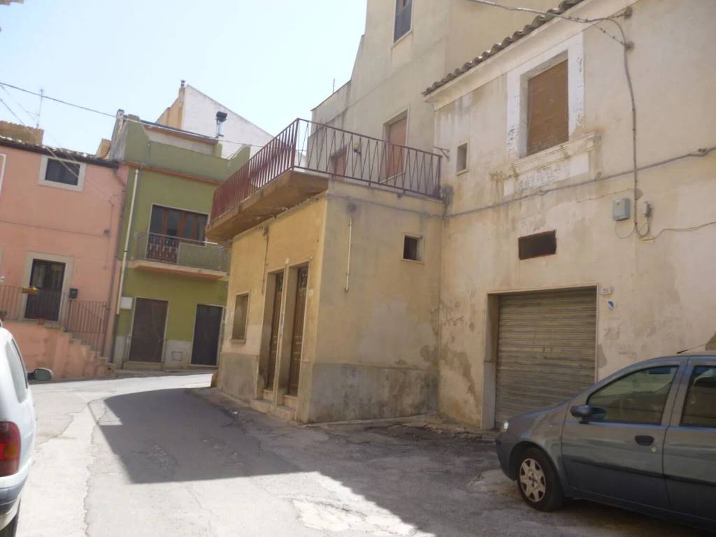 Villa a Comiso in Corso Vittorio Emanuele, 196 - Foto 4