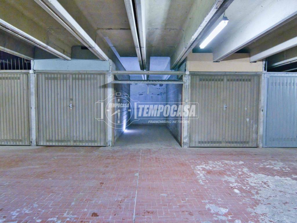 Box / garage a Novara in Via Luigi Camoletti - Foto 5