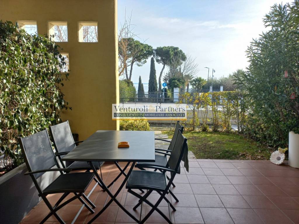 Appartamento a Padenghe sul garda in Via Giuseppe Mazzini, 1 - Foto 2