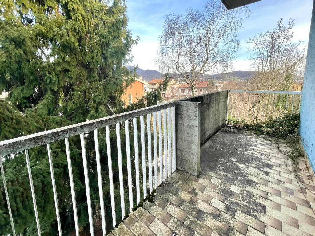 Appartamento a Alzano lombardo in Via Ripa - Foto 2