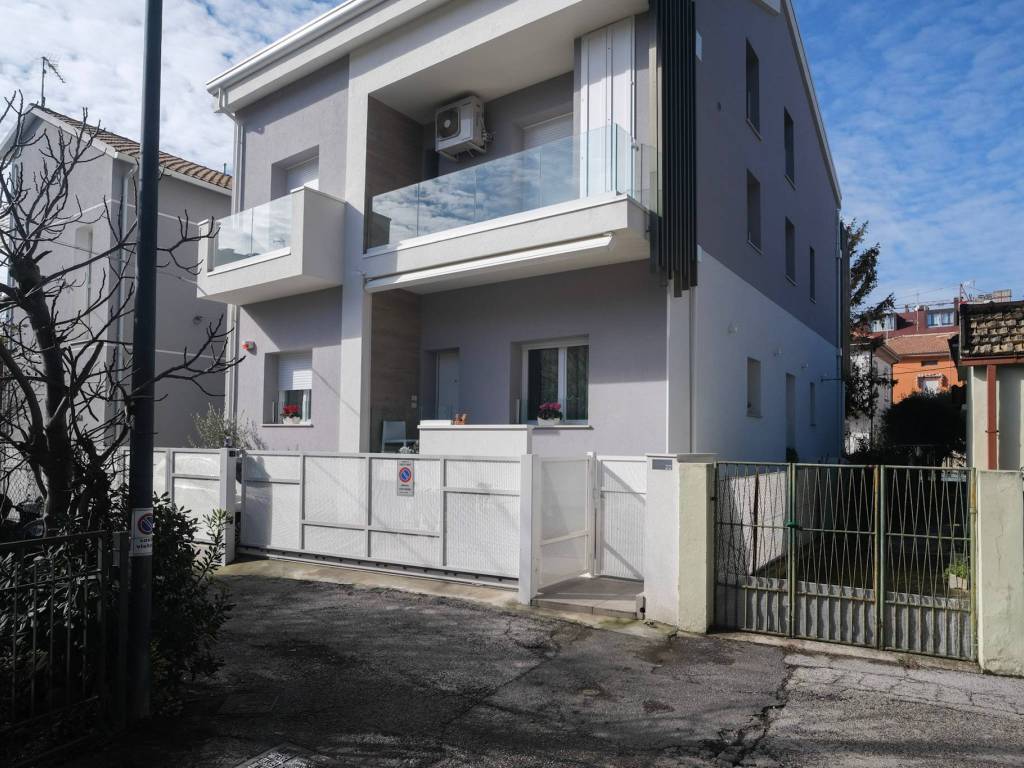 Attico / mansarda a Gabicce mare in Via Eritrea, 13 - Foto 2