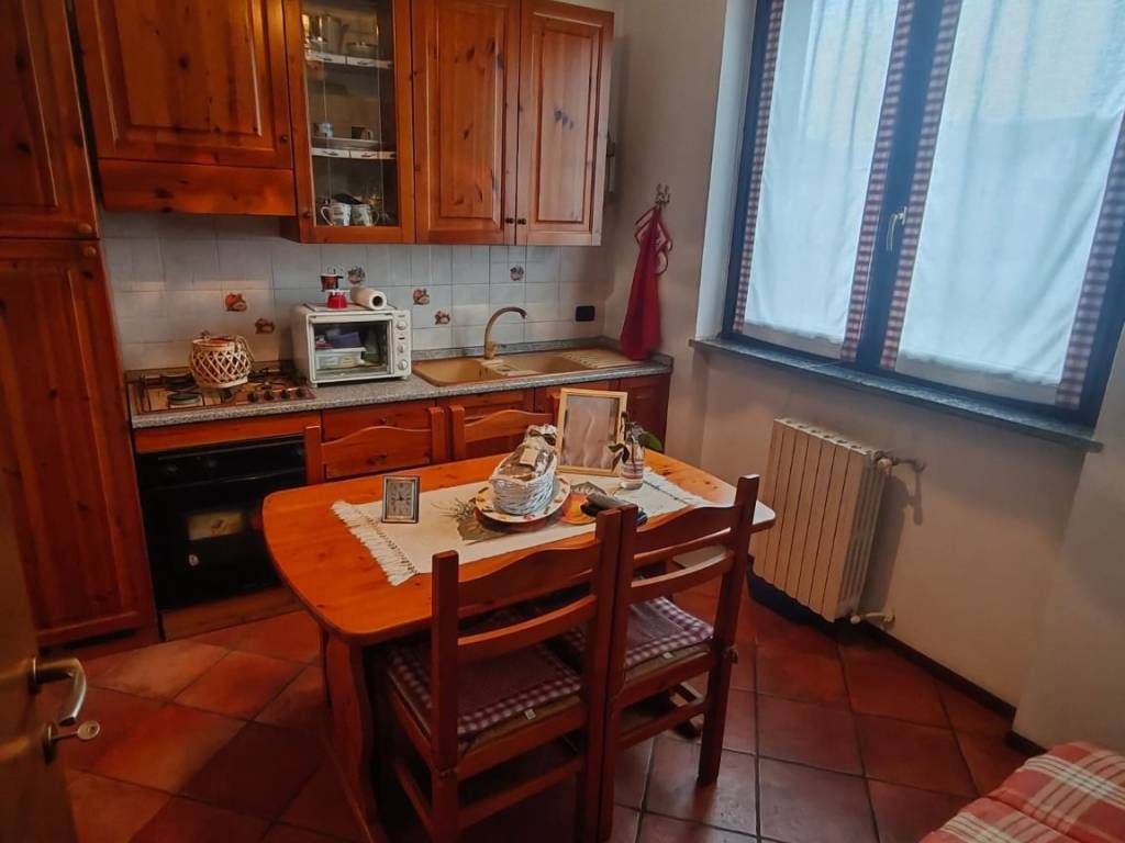 Villa a Trecate in Via Po - Foto 3