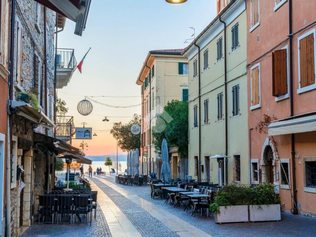 Appartamento a Lazise in Via Arco, 10 - Foto 2