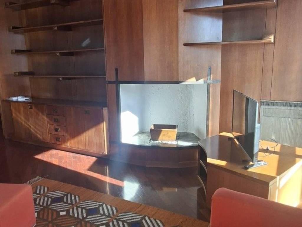 Appartamento a Cernobbio in Via Alessandro Volta - Foto 3