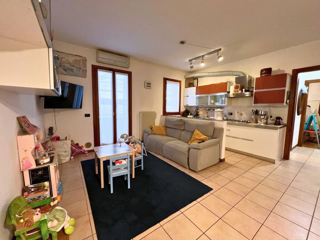 Appartamento a Roncade in Via Lorenzo Rossi - Foto 5