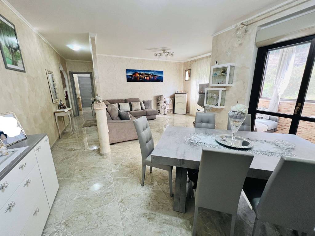 Appartamento a Pizzo in Contrada Sant'Antonio, 57 - Foto 2