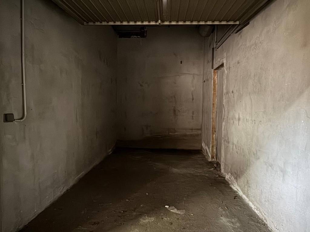 Box / garage a Aosta in Via Monte Emilius, 7 - Foto 5