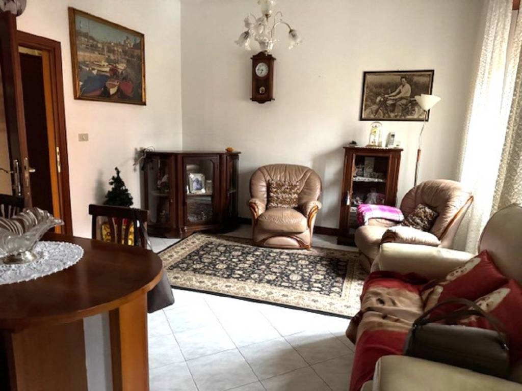 Casa indipendente a San pietro in casale in Via Giacomo Brodolini, 5 - Foto 4