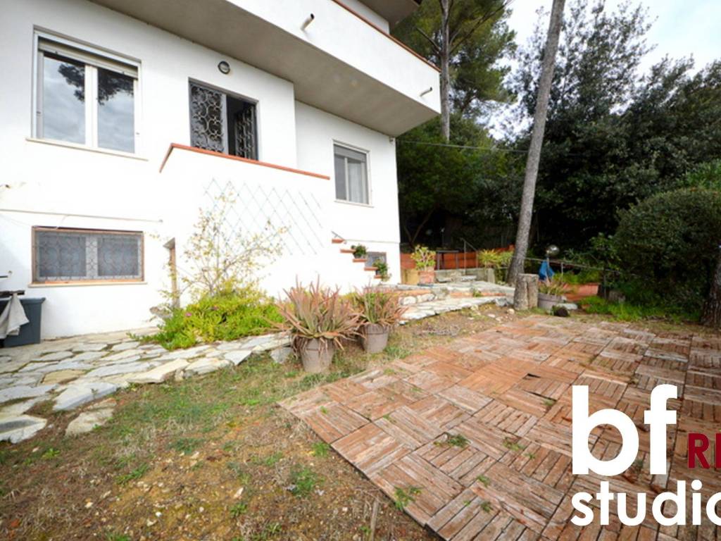 Appartamento a Rosignano marittimo in Via Serchio - Foto 2