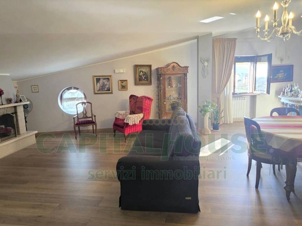 Appartamento a Caserta in Via Achille Tedeschi, 20 - Foto 3