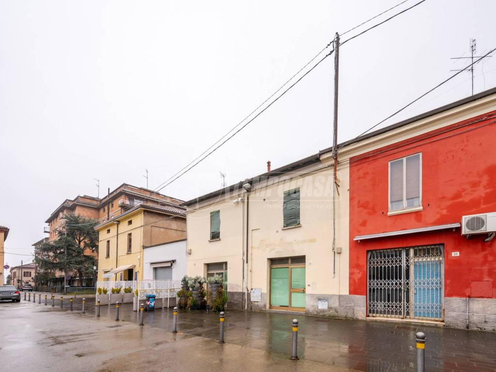 Immobile a Massa lombarda in Via della Pace - Foto 4