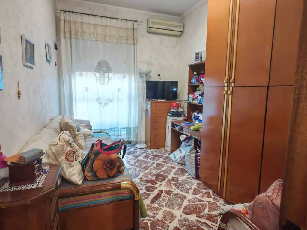 Appartamento a Aci catena in Via Petralia - Foto 4