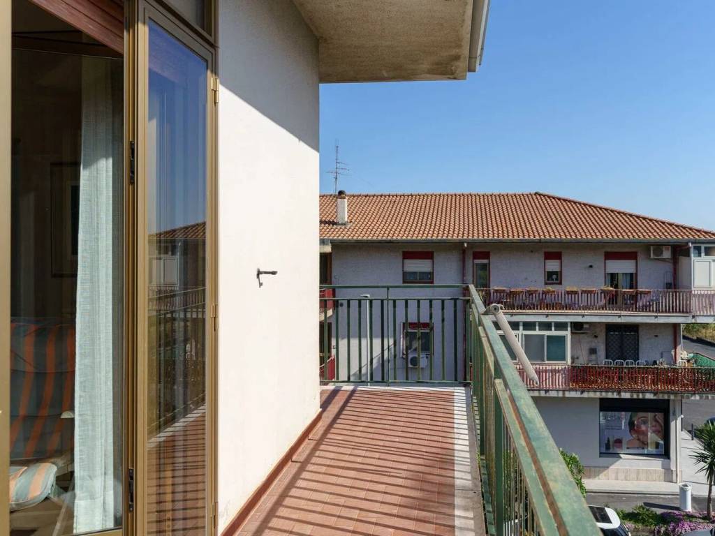 Appartamento a Mascalucia in Via Alcide De Gasperi - Foto 3