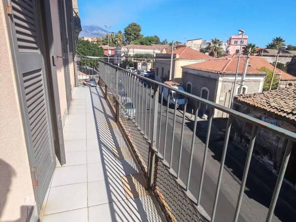 Appartamento a Gravina di catania in Via Etnea - Foto 3