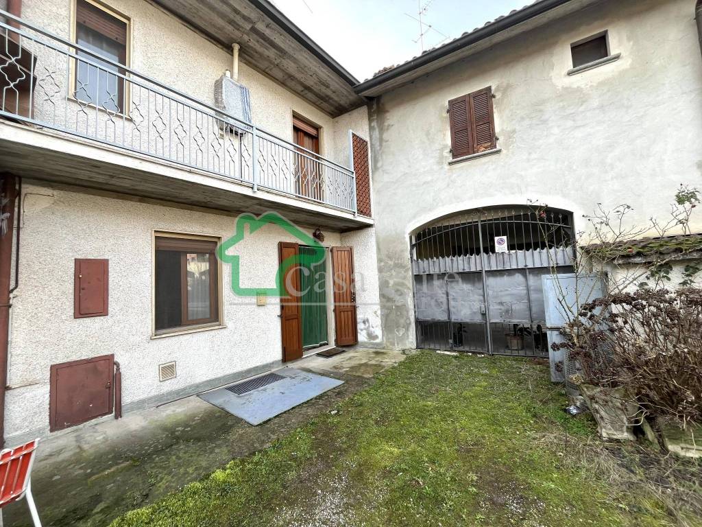 Casa indipendente a Miradolo terme in Via Roma - Foto 2