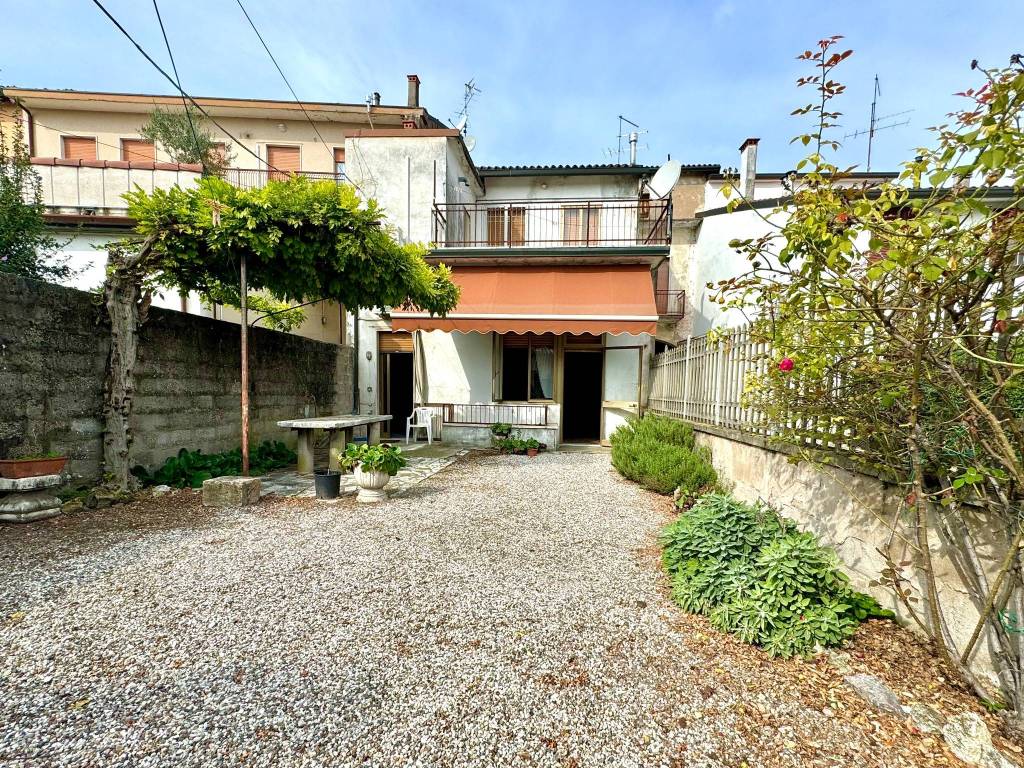 Progetto a Zevio in Piazza Santa Toscana - Foto 4