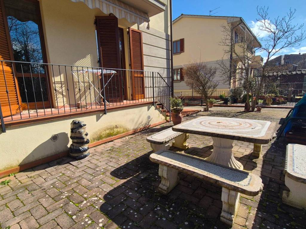 Appartamento a Bucine in Via Giovanni Falcone - Foto 2