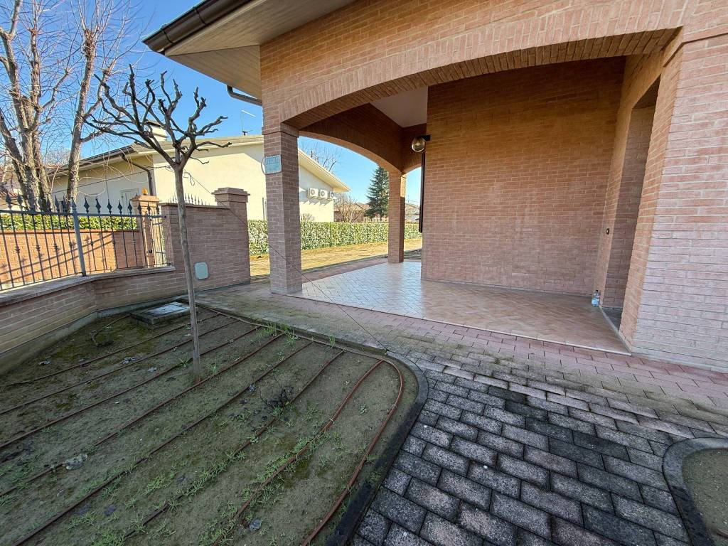 Villa a Castelnuovo rangone in Via Vandelli, 56 - Foto 3