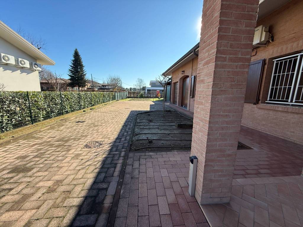 Villa a Castelnuovo rangone in Via Vandelli, 56 - Foto 5