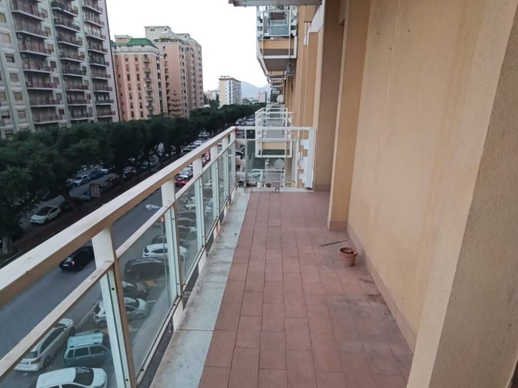 Appartamento a Palermo in Via Giovanni Campolo - Foto 2