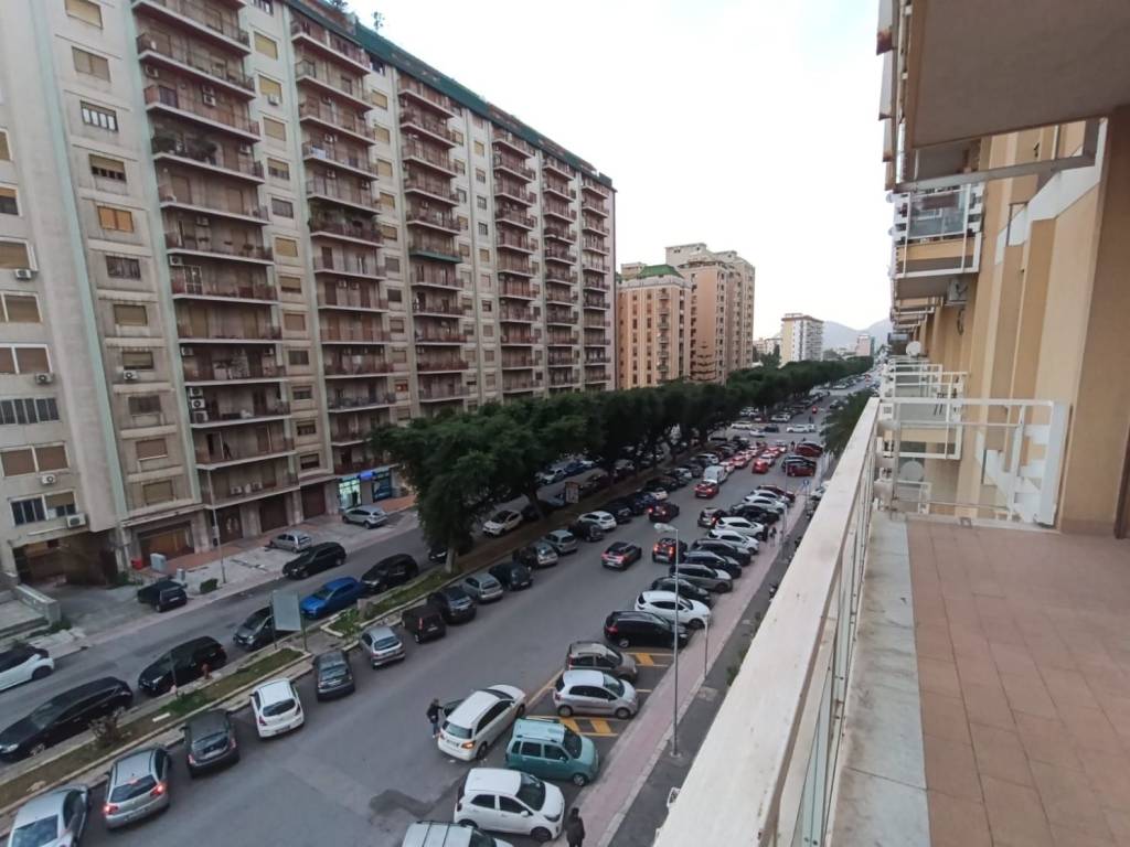 Appartamento a Palermo in Via Giovanni Campolo - Foto 3