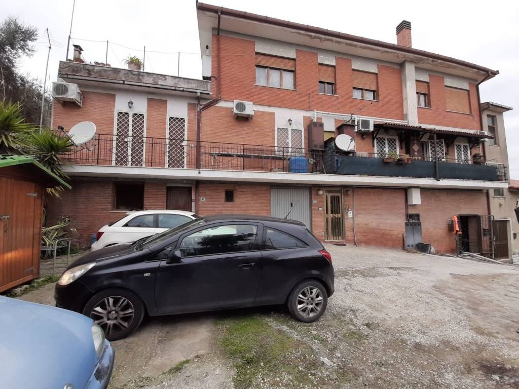 Appartamento a Capena in via bruno buozzi - Foto 2