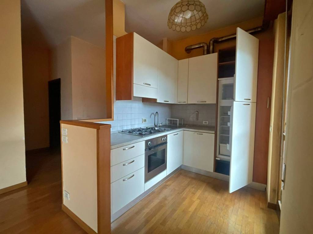 Appartamento a Brescia in Quartiere Giuseppe Cesare Abba Via 13, 60 - Foto 3