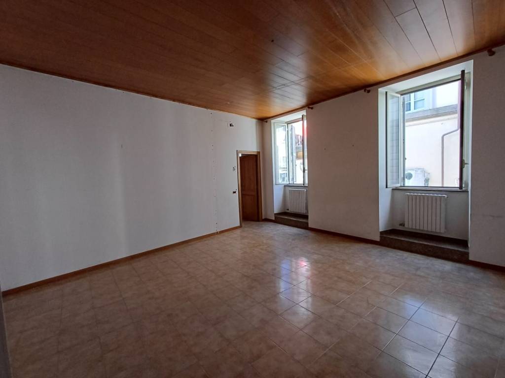 Appartamento a Caprarola in Via Filippo Nicolai, 1 - Foto 5