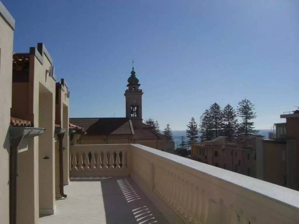 Appartamento a Bordighera - Foto 2