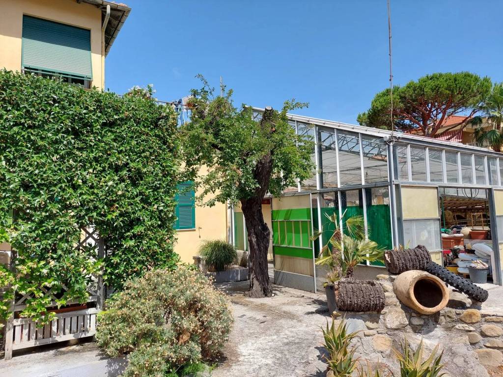 Casa indipendente a Bordighera - Foto 5