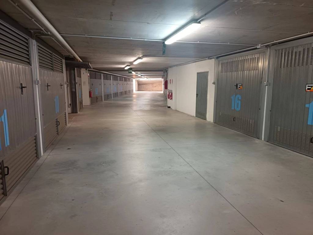 Box / garage a Vallecrosia - Foto 2