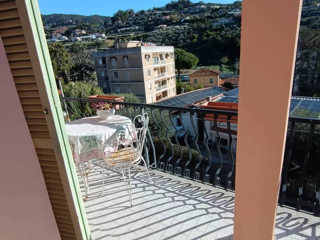 Appartamento a Bordighera in Via Goffredo Mameli 29 - Foto 2
