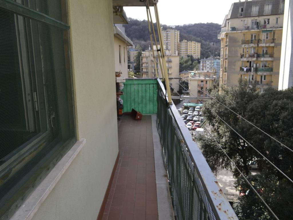 Appartamento a Genova in Via Giovanni Daneo, 20 - Foto 3
