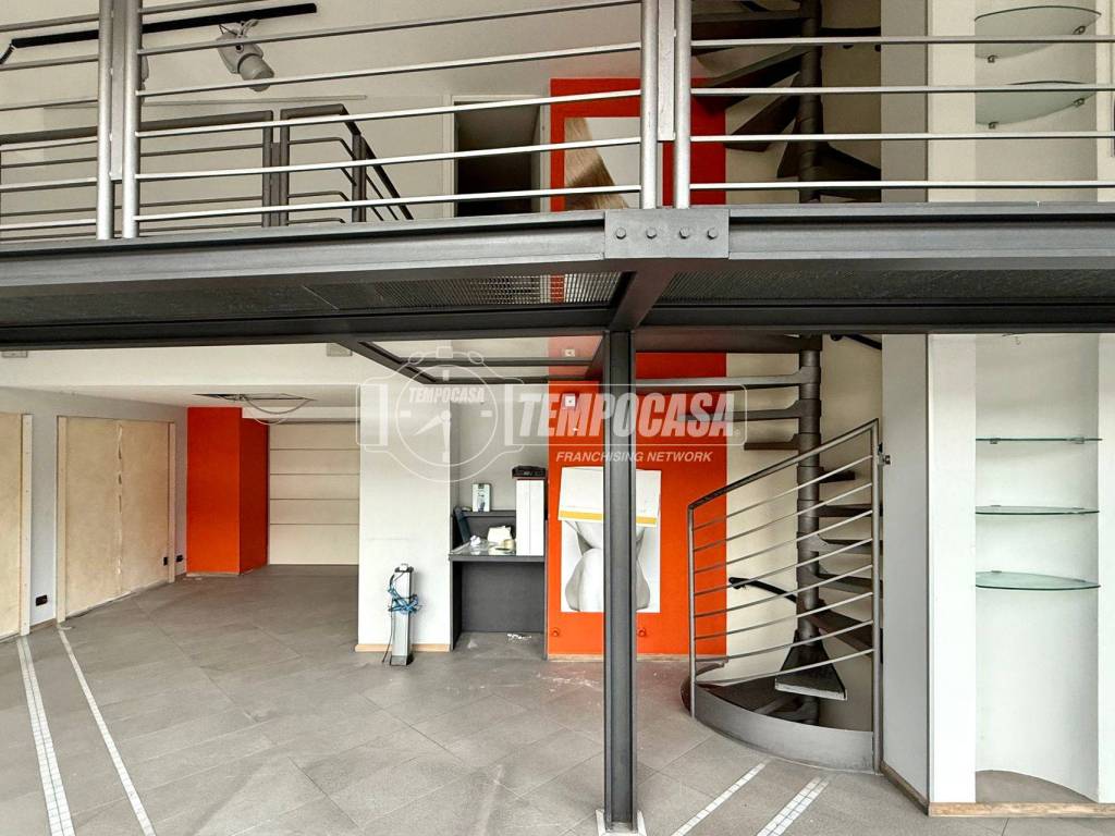 Immobile a Lecco in Via Marco D'Oggiono - Foto 3