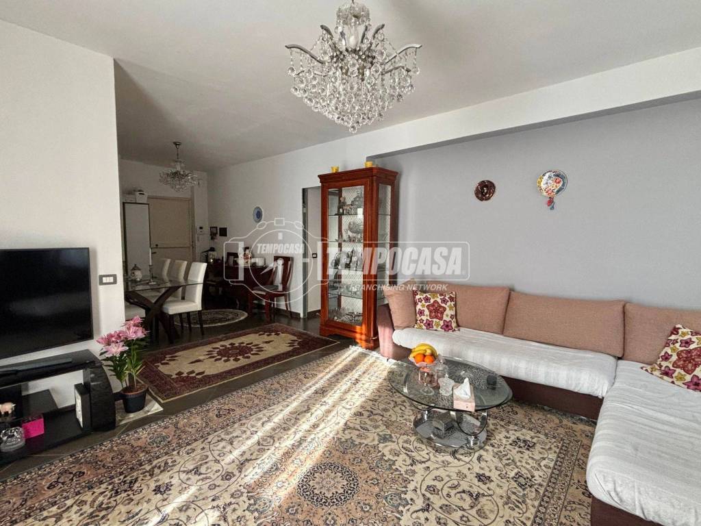 Appartamento a Lecco in Via Santo Stefano - Foto 3