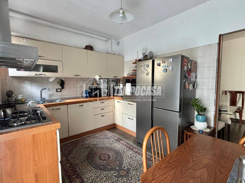 Appartamento a Lecco in Via Santo Stefano - Foto 5