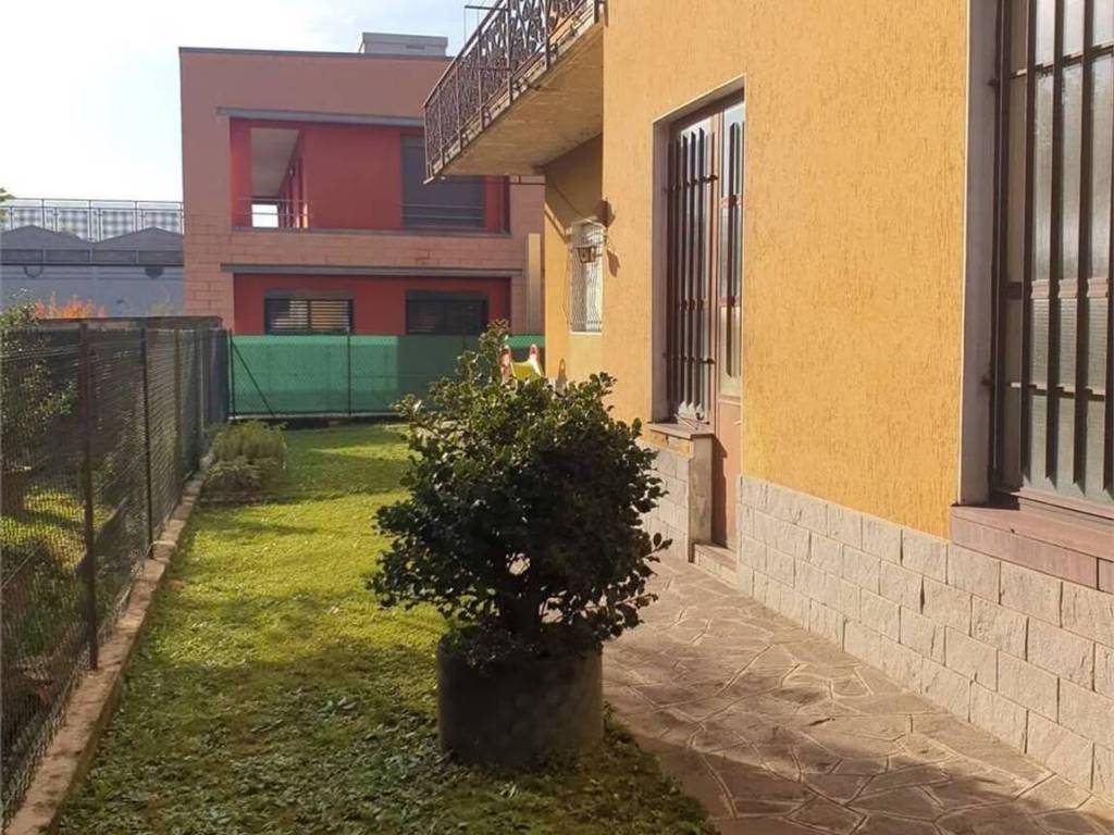 Villa a Albavilla in Via Monte Bolettone, 4 - Foto 4