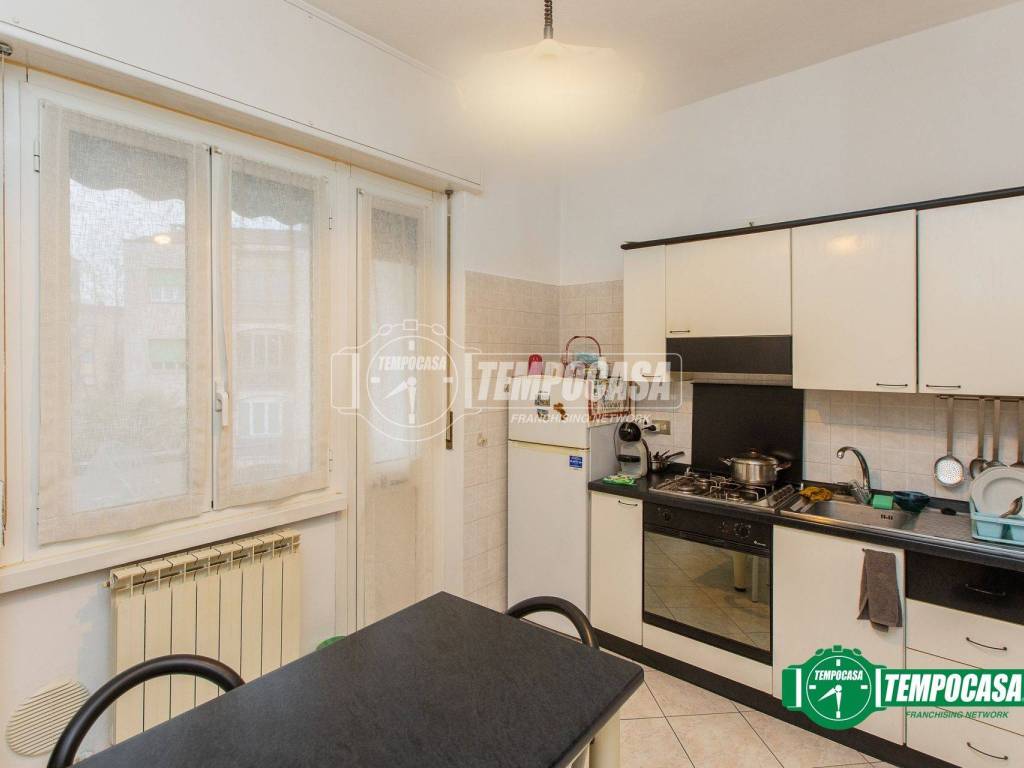 Appartamento a Busto arsizio in Via Francesco Ferrer 49 - Foto 4