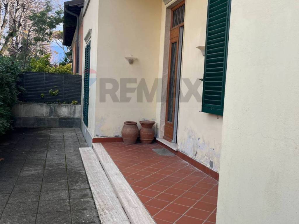 Casa indipendente a Forte dei marmi - Foto 2
