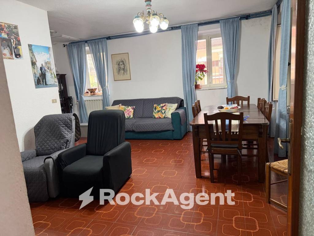 Appartamento a Maratea in Corso Giuseppe Garibaldi, 22 - Foto 5