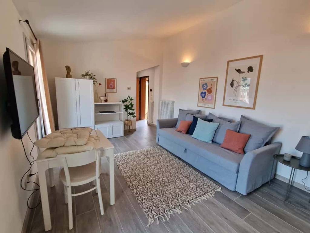 Appartamento a Como in Via Bonanomi - Foto 2