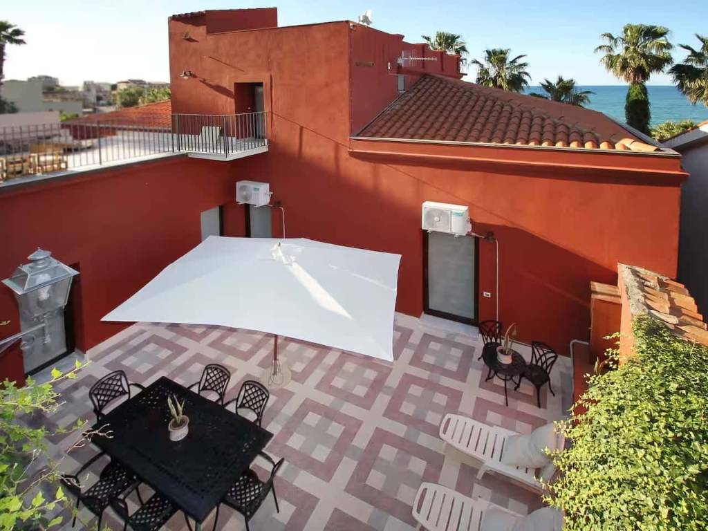 Appartamento a Caronia in Via Brin - Foto 2