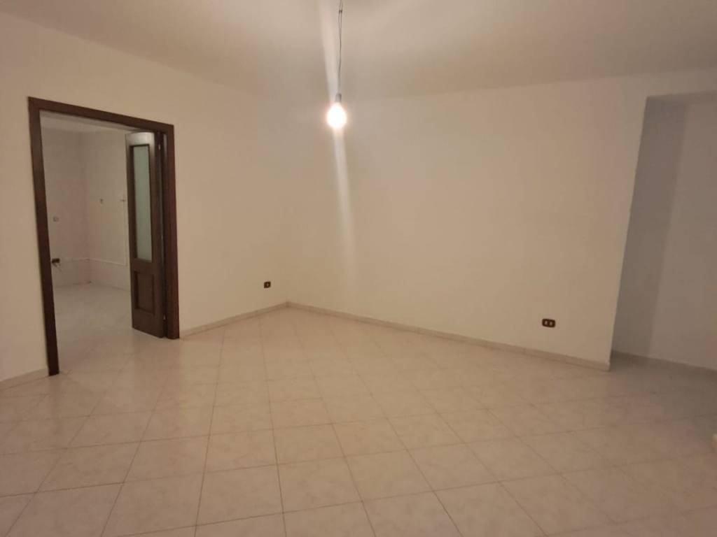 Appartamento a Pozzuoli in Via Vecchia Luciano - Foto 3