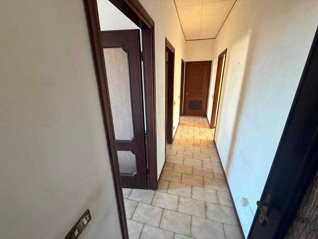 Appartamento a Pavia in Via Vincenzo Monti, 19 - Foto 5