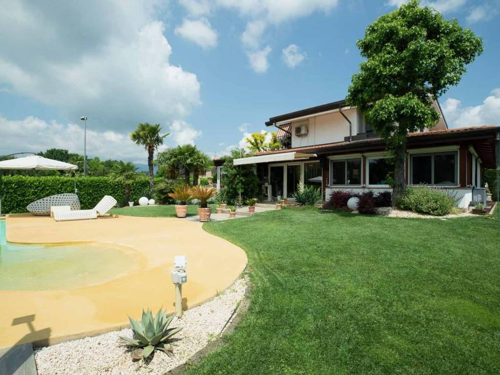 Villa a Barzago in Via Roma - Foto 3