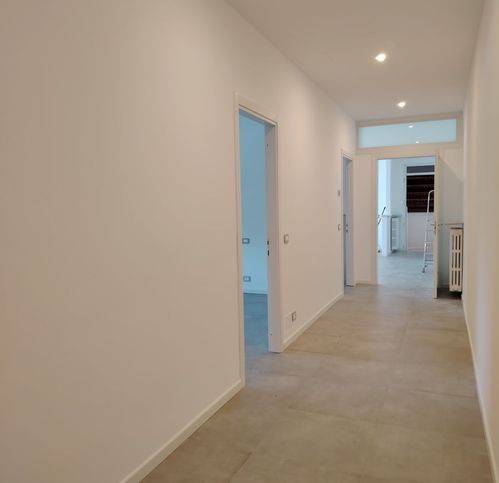 Appartamento a Porto mantovano in Strada Di Soave - Foto 4