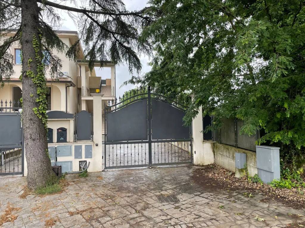 Appartamento a Frosinone in Circonvallazione Colle Timio, 21 - Foto 4