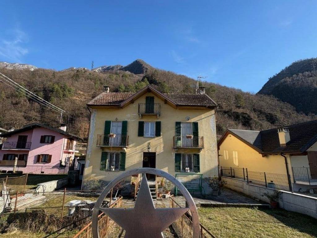 Villa a Trontano in Via Provinciale, 91 - Foto 3